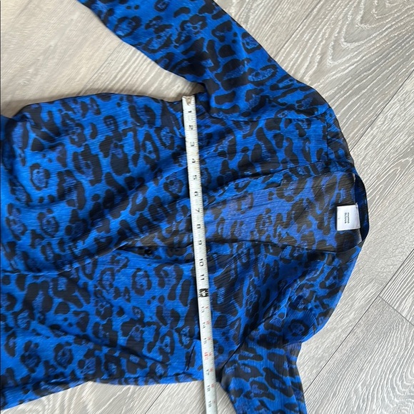 Sheer Blue and Black Animal Print Sheer Cardigan - Picture 3 of 7